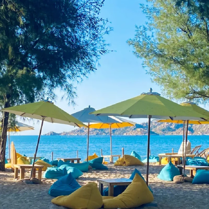 福州三坊七巷+纯净平潭+西禅寺祈福+闽越水镇+温泉度假双动四日游