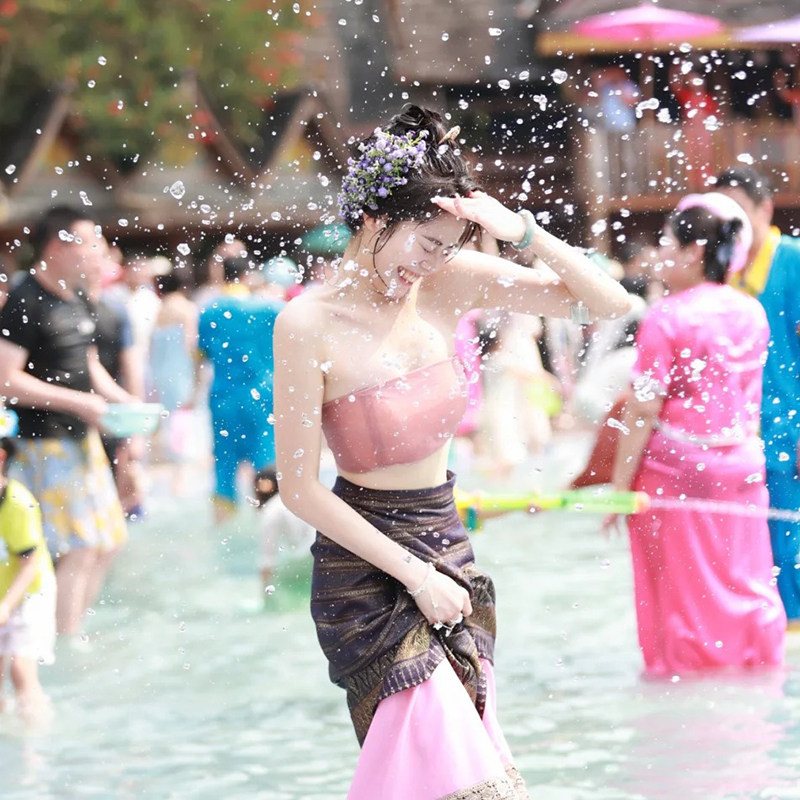 轻奢雨林穿越徒步亲子游云南旅游西双版纳4天3晚告庄旅拍酒店升级