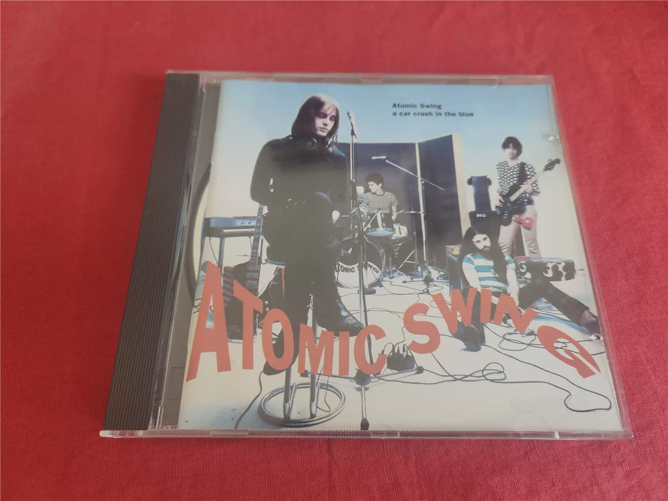 Atomic Swing A Car Crash In The Blue - 洋楽