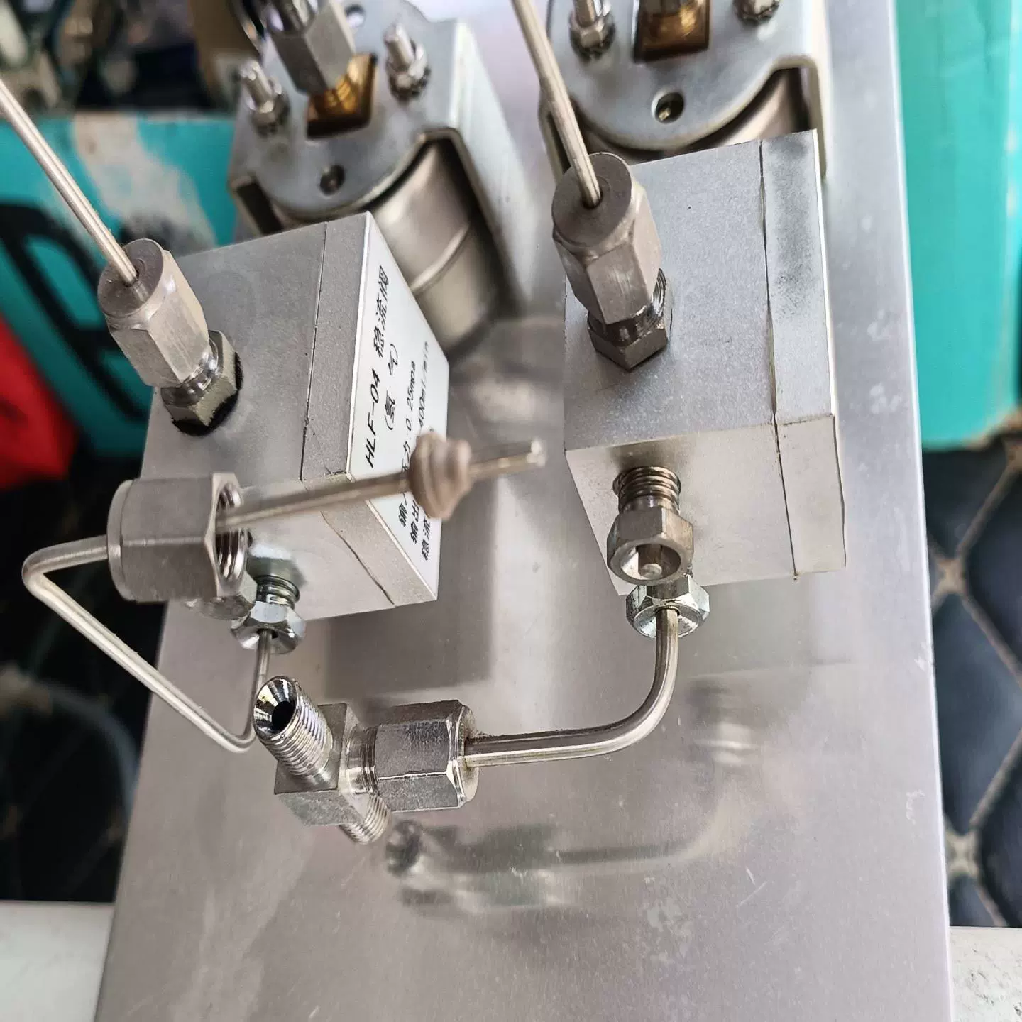 议价气相色谱稳流阀配件平面六通阀采样hlf-淘宝网