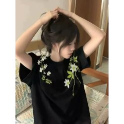 2026 New Black Floral Embroidered Regular Shoulder T-Shirt for Women, Summer Short-Sleeved Loose Trendy Brand Couple Outfit, Pure Cotton Top
