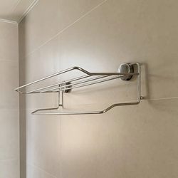 【Bathroom Essentials】Bathroom Towel Rack No-Drill Storage Rack Integrated Suction Cup Type Thickened Solid Stainless Steel