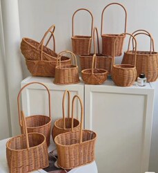Imitation Rattan Hand-Woven Flower Arrangement Basket, Rattan and Wicker Handmade Flower Arrangement Basket, Pastoral Living Room Decoration Ornaments