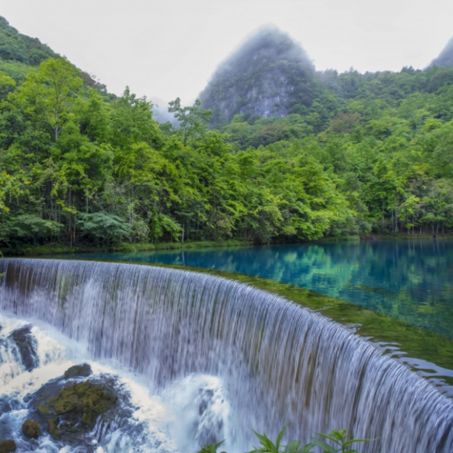 荔波小七孔+西江苗寨纯玩2日游 西江住宿 【2+1陆地头等舱】