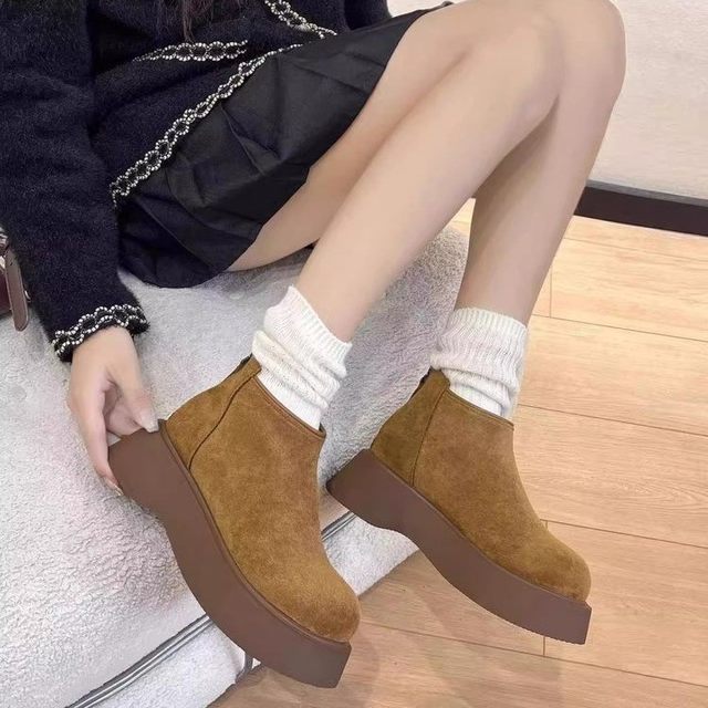 
Thick sole winter snow boots for women 2025 new round toe plus velvet short boots platform back zipper British style cotton shoes