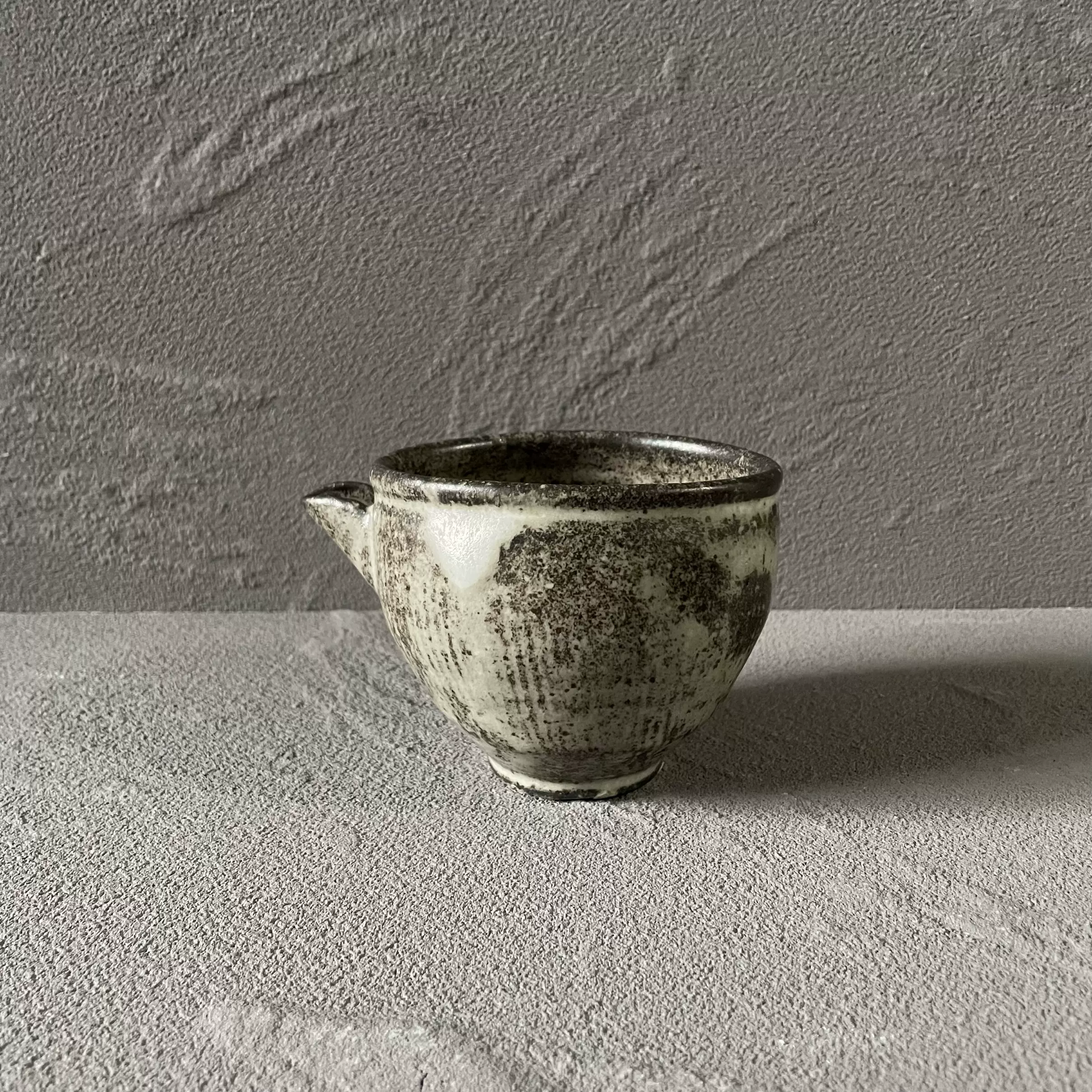 小野哲平作「薪蓋つき壺」/陶器/人気陶芸家 小野哲平 薪窯ポット