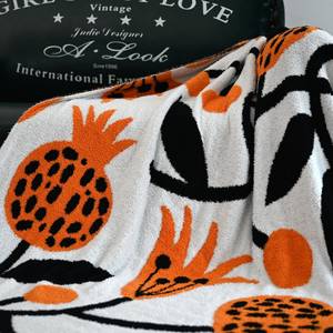 
B17 Pomegranate Flower Class A Half Velvet Soft Blanket Light Flannel Velvet Blanket Sofa Bed Sofa Others