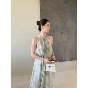 
Maven Lin high-end encrypted smudged elegant neck dress for women's vacation style loose A-line large hem skirt