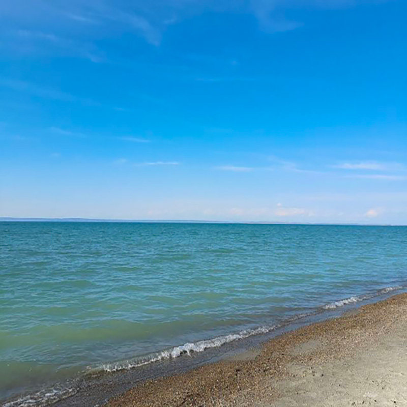 新疆冬季旅游喀纳斯禾木赛湖世界魔鬼城乌伦古湖国际大巴扎8日游