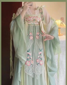 
Original Hanfu for women [Lotus] Tang style double-breasted top with straps, chest-length jumpsuit, green suit, spring and summer