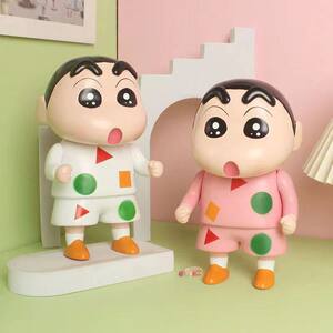 
Classic red and yellow newbie pajamas Shin-chan cute cartoon trendy bedroom ornaments gift ornaments can save money