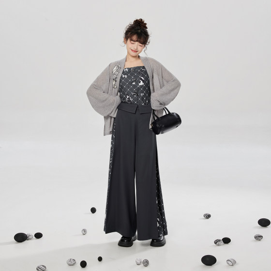 
Weaving Division [Meow Fun] New Chinese style cat embroidered placket jacket top suspender tube top improved song trousers wide leg pants