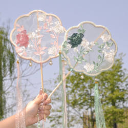 Chinese-Style Retro Embroidered Round Fan, Dance Fan, Classical Dance Performance Fan, Hanfu Matching Photo Prop Long-Handled Round Fan