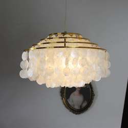 Nordic shell wind chime bedroom chandelier American light luxury chandelier retro art living room lamp French cross-border