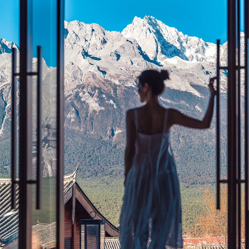 丽江大理香格里拉泸沽湖5天4晚包车私家团旅拍4/5钻酒店云南旅游