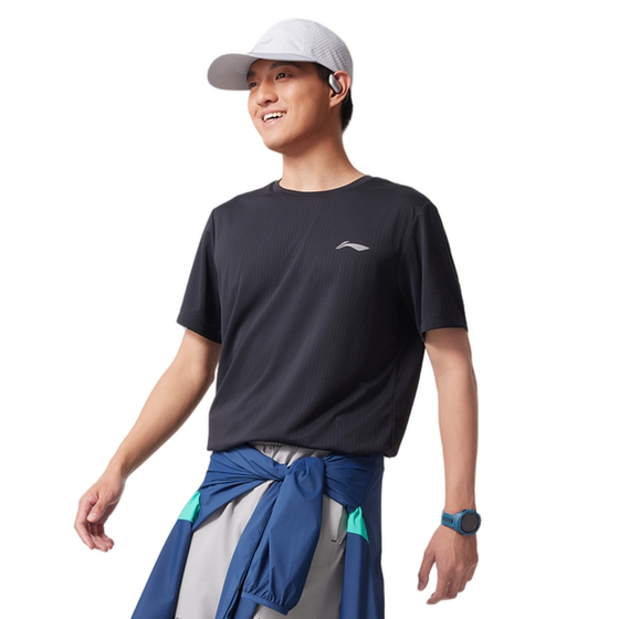 
Li Ning LI-NING men's reflective quick-drying breathable short-sleeved T-shirt ATSV471