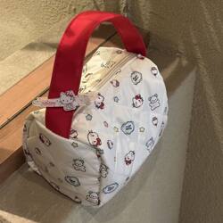 New Cute Cosmetic Bag, Handbag, Storage Bag, Travel Portable Toiletry Bag, Three-Dimensional Cosmetic Bag