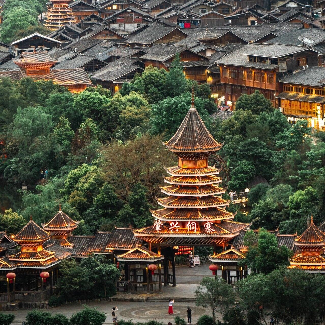 贵州旅游2-6人团3日游加榜梯田肇兴侗寨岜沙苗寨扎染 从江往返C线