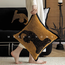 Medieval-Style Retro Leopard Jacquard Pillow for Bed, Cushion, Sofa Pillow Cover, Lumbar Pillow, Guesthouse Cushion Cover