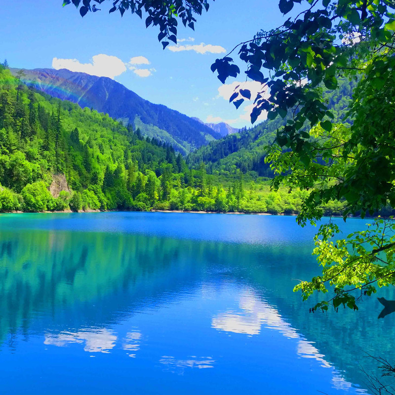 兰州出发成都散团扎尕那莲宝叶则九寨沟黄龙7天6晚纯玩小团