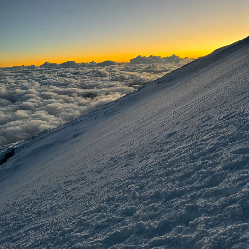 云南丽江迪庆香格里拉哈巴雪山徒步攀登5396 1V1向导服务 2/3天