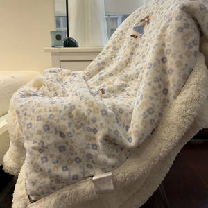 
Thickened autumn and winter warm lamb velvet single and double casual blanket velvet blanket household floral blanket milk velvet blanket blanket