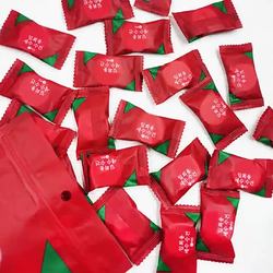 Disposable Compressed Towel, Travel-Friendly, Portable, 2 Yuan with Free Shipping, Small Item, 2 Yuan Practical Item, 2 Yuan Bundle, Cleansing Towel