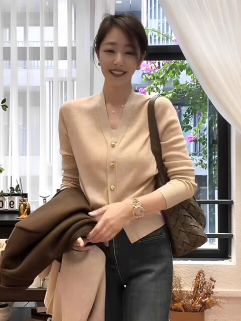 2025    Su Nian Weiyang 23/12 SN03 Fashion Retro Crew Neck Ramie Patchwork Cardigan