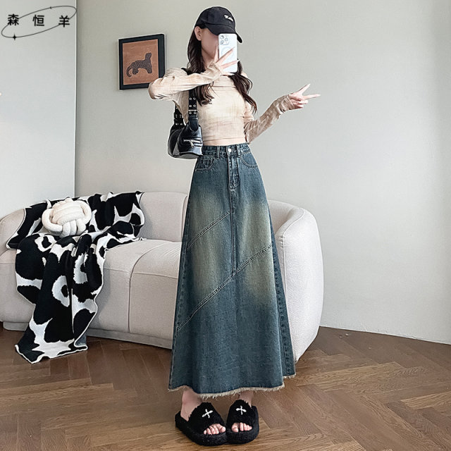Retro denim skirt for women 2025 new autumn high-waisted slim A-line hip-pack medium-length breasted splicing skirt
