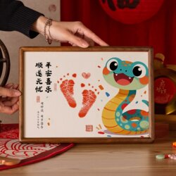 Baby Snake's First Birthday Hand and Foot Prints, Child's Birthday, Full Month, Hundred Days, Hand and Foot Prints, Keepsake Photo Frame, First Birthday Ceremony Props