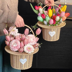 Hand-Woven Flower Basket, Straw Hat Basket, Gift Hat Style Basket, Flower Shop Fresh Flowers Bouquet, Wicker Basket, Rattan Basket, Hand-Held Basket
