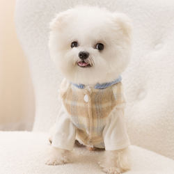 Plush dog clothes, winter checkerboard hooded traction vest, warm winter pet clothing for puppies and kittens