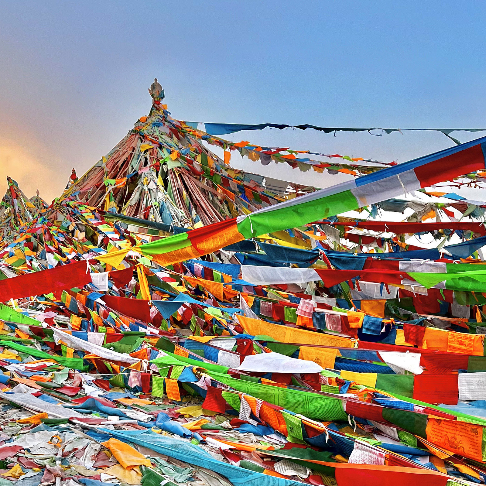 青海湖+茶卡盐湖+日月山+金银滩2天1晚8人精品团