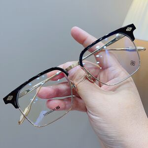 
Jiandan's new ultra-light titanium glasses frame for men and women, retro fashion, large frame, big face, anti-blue light with myopia discoloration