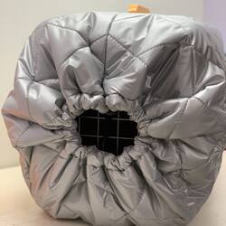 Airline Crate Thermal Cover, Pet Airline Crate Outer Thermal Cover, Transport Box Insulation Cover, Windproof and Rainproof for Cats and Dogs When Going Out