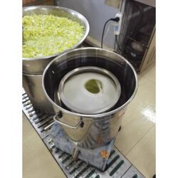 Vegetable Dehydrator, Oil Removal Machine, Distiller's Grain Dehydration Device, Industrial Hotel Food Stainless Steel Centrifuge, Large-Scale