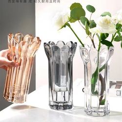 Nordic style hand-held bouquet shaped glass vase light luxury living room water-raised flower arrangement table decorations ornaments flower utensils