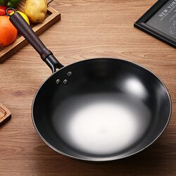 Cast Iron Wok for Cooking, Traditional Household Iron Pan, Flat-Bottomed Cast Iron Pot, No Need to Season