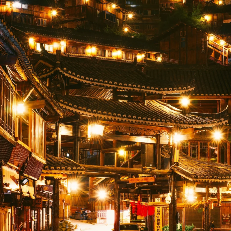 私家团贵州旅游贵阳出发4天3晚黄果树瀑布西江千户苗寨荔波小七孔