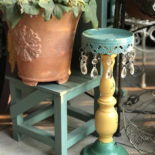 
French country iron art old colored crystal u candle holder flower holder flower stand gardening ornaments wedding romantic home
