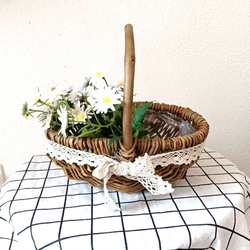Wicker Natural Color Hand-Held Flower Basket, Pastoral Watermelon Flower Basket, Wicker Flower Basket, Flower Shop Flower Arrangement Waterproof Flower Basket, Hand-Held Basket