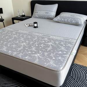 
2025 new Class A maternal and infant grade jacquard ice silk mat three-piece set for summer machine-washable soft mat sheet hat