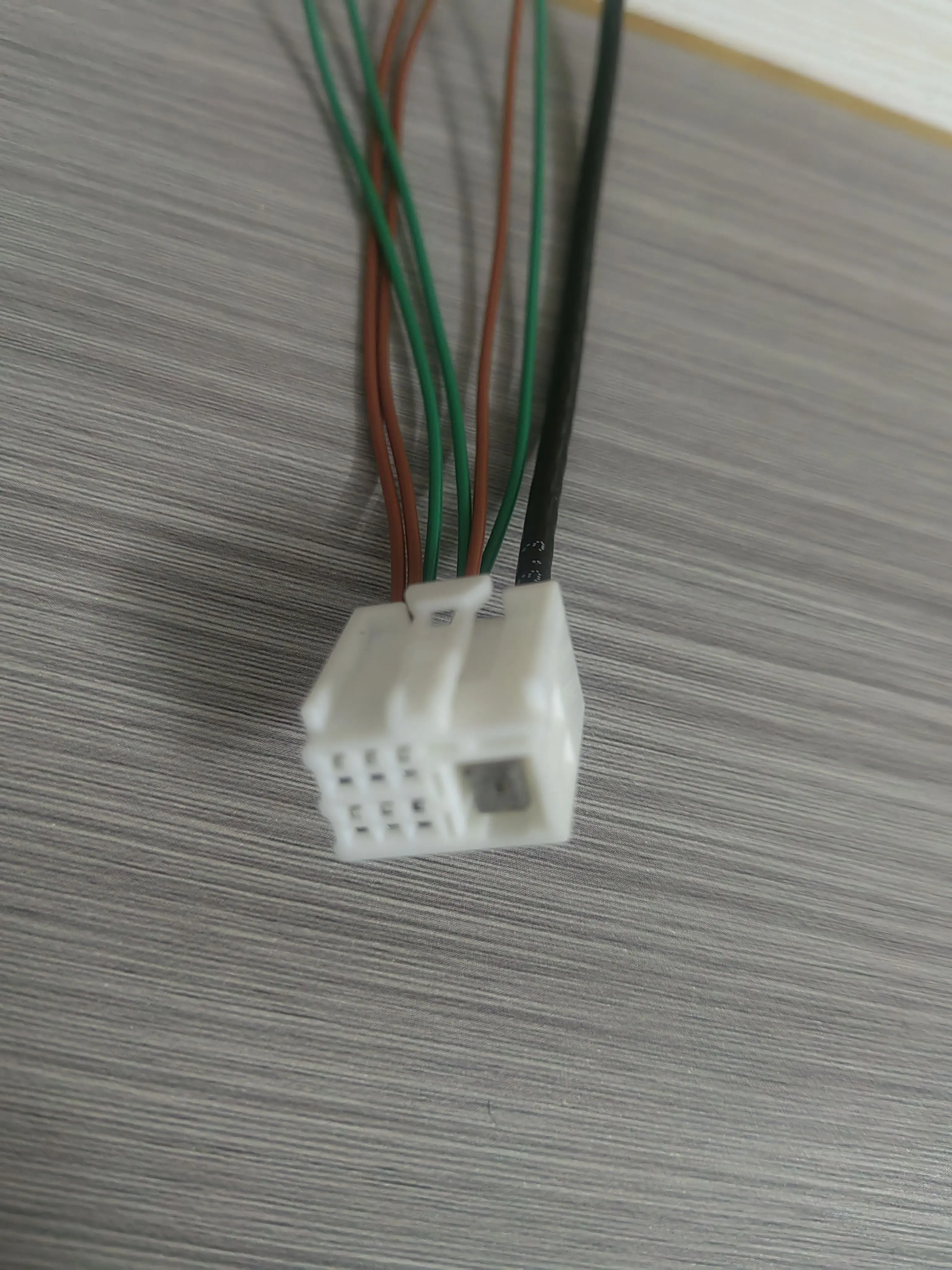 适用于丰田锐志凯美瑞防盗盒钥匙接收器模块89740-0N010插头线束