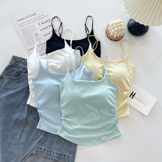 Women's 2025 new style with chest pads inside and outside wearing beautiful back summer small pleated yellow bottom sleeveless top