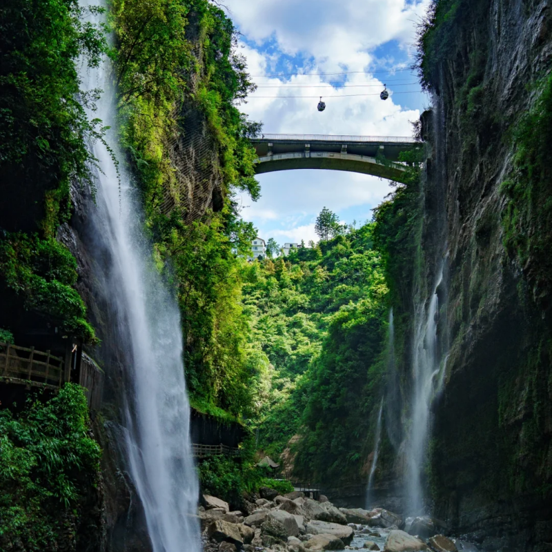 【私家包车游】湖北大环线6日游 恩施+神农架+大九湖+宜昌/大坝