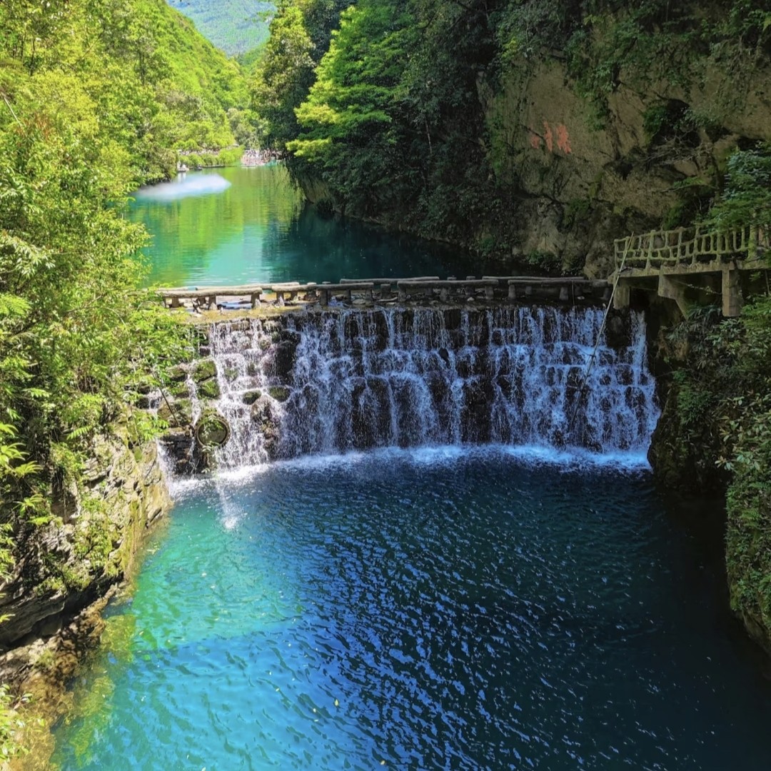 『30人内品质团』恩施3日游 梭布垭+屏山峡谷+大峡谷/大清江