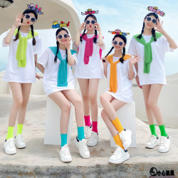 Colorful Shawls and Pure Cotton Short-Sleeve T-Shirts for Best Friends, Customizable with Your Own Design, Suitable for Group Travel and Performance Wear