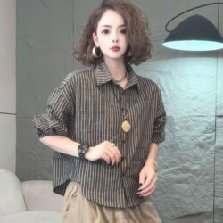 Spring and Autumn New Fashion Casual Versatile Striped Long-Sleeve Shirt for Women, Loose Fit, Slimming, Age-Reducing, Versatile Outerwear Top