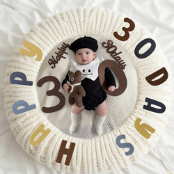 Baby Full Month Photo Props, Newborn Photography at Home on the Bed, Baby 30 Days 100 Days Ceremony Setup