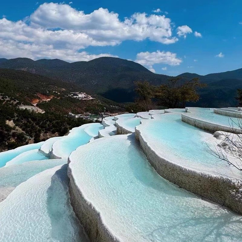 迪庆 香格里拉白水台 虎跳峡 哈巴雪山跟团商务小团真纯玩一日游